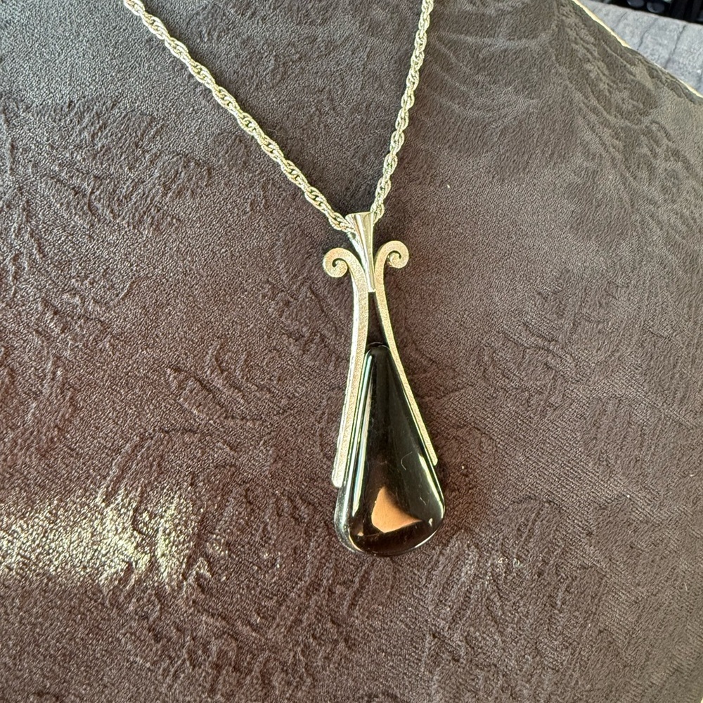 Vintage Avon Necklace